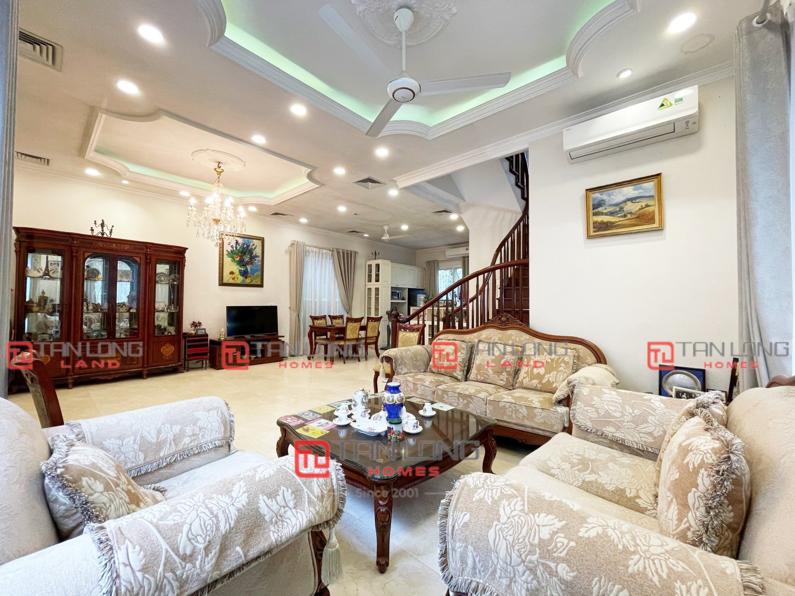 Cho thuê dinh thự mini khu Hoa Phượng Vinhomes Riverside 135m2 full đồ giá tốt